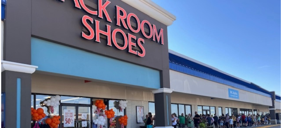 Rack Room Shoes Opens at Outlets & Marketplace Williamsburg
